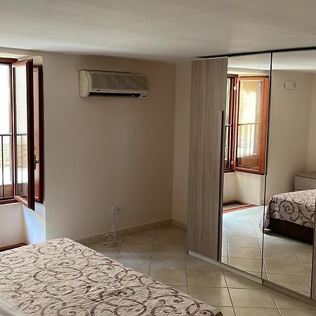 ナポリCasa Emiliaアパートメント エクステリア 写真